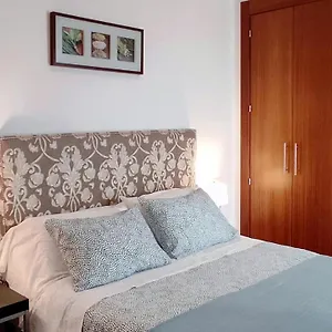 https://elegante-apartamento-con-patio-en-centro-historico.es-andalucia.com