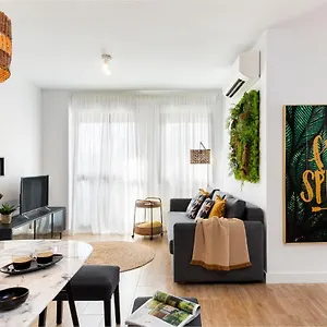 https://luz-de-sevilla-date-un-regalo-y-disfrutalo.es-andalucia.com