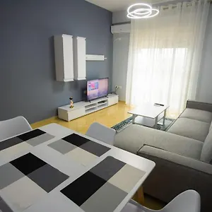 apartment-in-vlor-kejvi.albaniahotels.org/