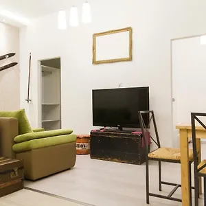 Cozy Apartament